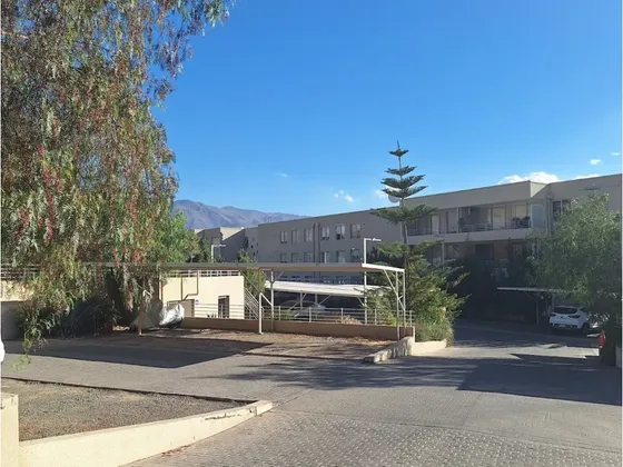 Venta Departamento En Condominio 3d 2b, En Los Andes