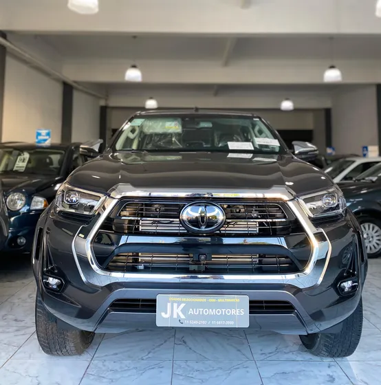 Toyota Hilux Pick-up 2.8 Cd Srx 204cv 4x4 At