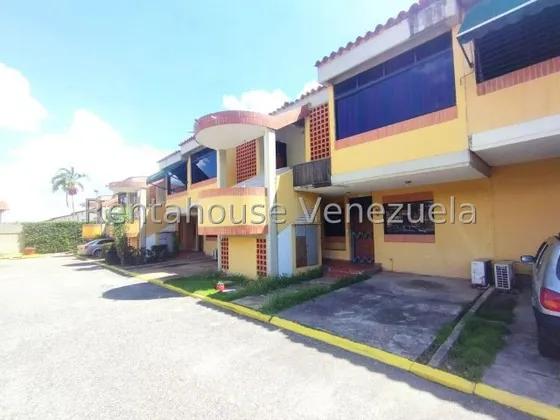 Venta Bello Apartamento En La Mejor Zona De Cabudare, Urb Agua Viva Profesional Inmobiliario Mehilyn Perez 