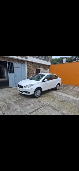 Fiat Grand Siena 1.6 Essence 115cv