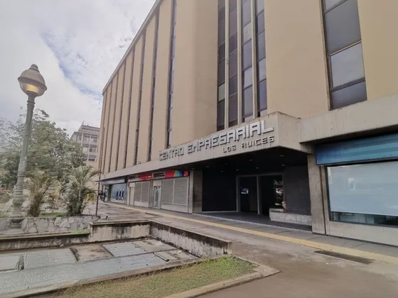 Alquiler De Oficina En Centro Empresarial Los Ruices 
