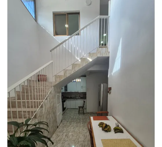 Bajón Alquiler Casa Comercial Montecristo, Los Chorros 205 Mt2 4 Hab 3 Baños