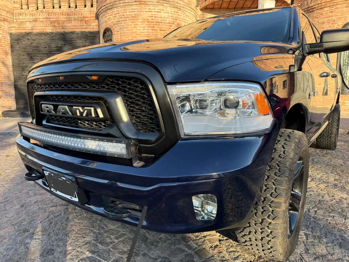 Ram 1500 Larami556852936390092803