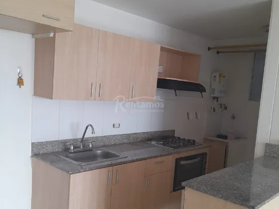 Apartamento En Arriendo En Prados De Sabaneta. Cod A776133