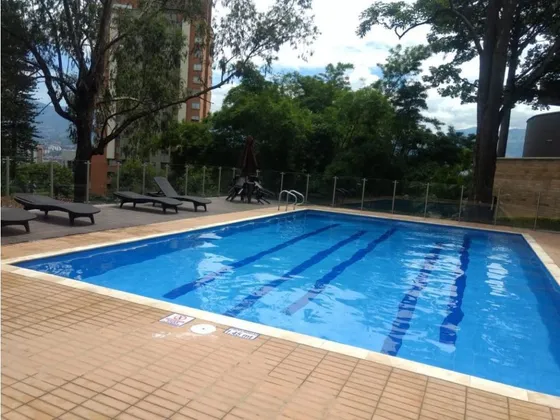 Apartamento En Venta En Castropol Medellin