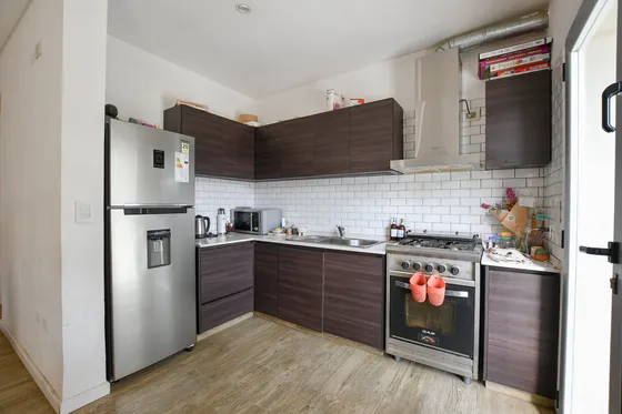 Casa En Venta De 3 Dormitorios Y Parque, La Plata