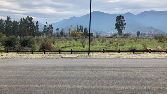 Loteo/ Entre Viñas/ Terreno/ Malloa