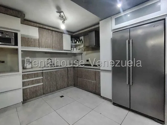 Daniela Linarez Vende Casas Hermosa Tipo Townhouse Con Ubicacion Privilegiada De Cabudare Cuenta Con 113m2 Cocina Equipada Dispone De Amplios Espacios Con Bellas Áreas Comunes!                        