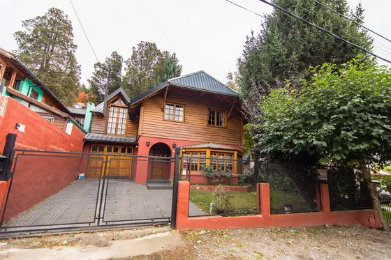 Casa  En Alquiler En Bariloche, Patagonia, Argentina