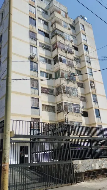 Oportunidad Local Comercial En Prado De Maria. Calle El Carmen. Libertador   Mh 
