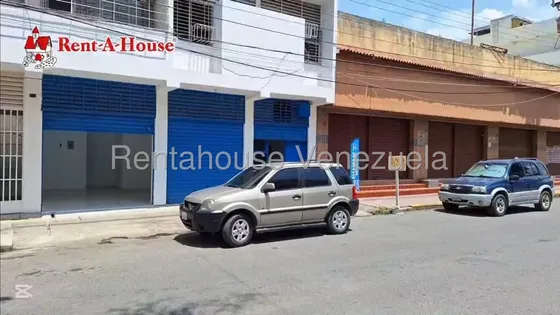 Local En Alquiler A Estrenar En Calle 10 De Diciembre Maracay Con Baño Kg:25-22480