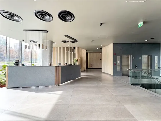 Departamento En Arriendo De 2 Dorm. En Las Condes
