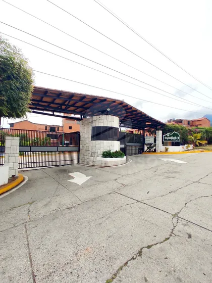 Conjunto Residencial El Encantado Ii 