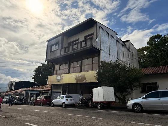 Mg Local Comer En Alquiler En Barrio Obrero 