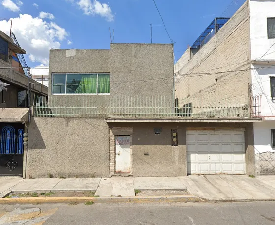 Casa Para Remodelar Con Uso De Suelo 4 Viviendas 3 Niveles