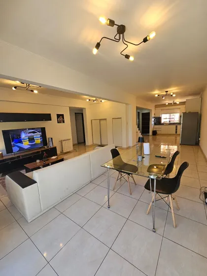 Dueño Directo Vende Excelente Dúplex En El Último Piso Con Terraza Y Parrilla  220 M² Totales