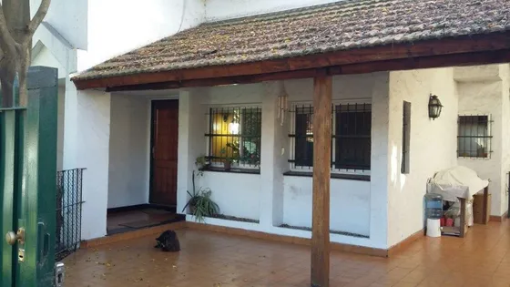 Oficina De 5 Ambientes Con Cochera En Venta San Isidro