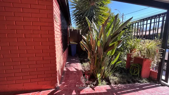 Acogedora Casa 3d Y 2b Lista Para Ocupar
