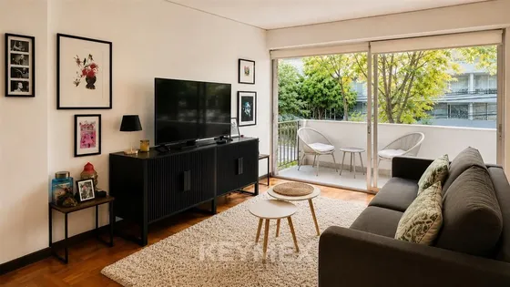 Departamento En Venta De 3 Dorm. En Las Condes Metro H De M