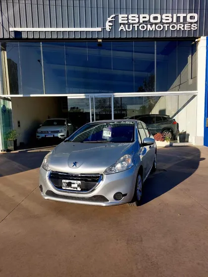 Peugeot 208 1.5 Active