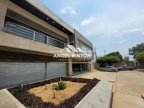 Local Comercial Venta C.c. Plaza Oeste Maracaibo Api 6976