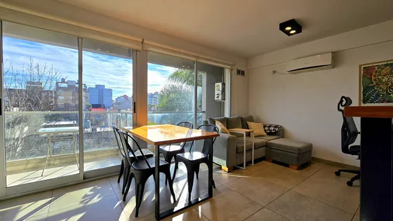 Departamento 2 Ambientes Cochera Venta Moron Apto Credito Balcon Frente Barra  Cocina Americana