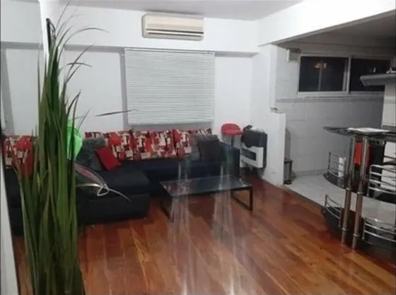 Departamento En Venta - 3 Dormitorios 1 Baño - 65 Mts2 - Dock Sud