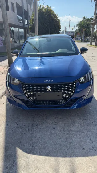 Peugeot 208 1.6 Feline Tiptronic