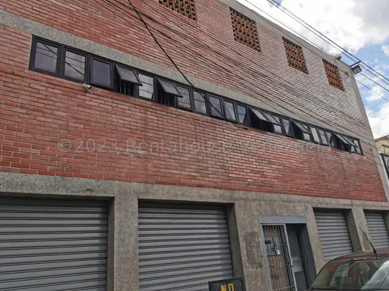 Edificio En Alquiler, Urb. Bella Vista