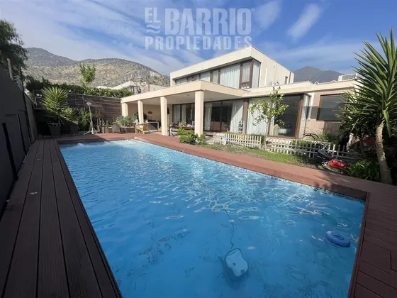Casa En Venta De 3 Dorm. En Chamisero Chicureo