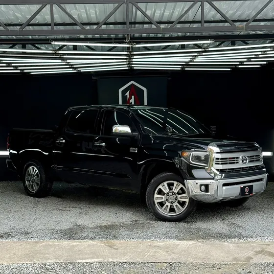Toyota Tundra 5.7 Crewmax Platinum B2+