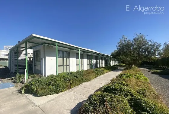 Industrial En Arriendo En Pudahuel, Ciudad De Los Valles