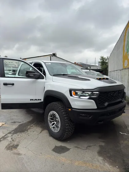 Ram Ram 1500 3.0 Rho 4x4 At