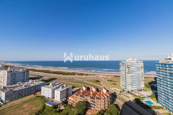 Venta Apartamento Cuatro Dormitorios Punta Del Este Forest Tower 1 Vista Al Mar