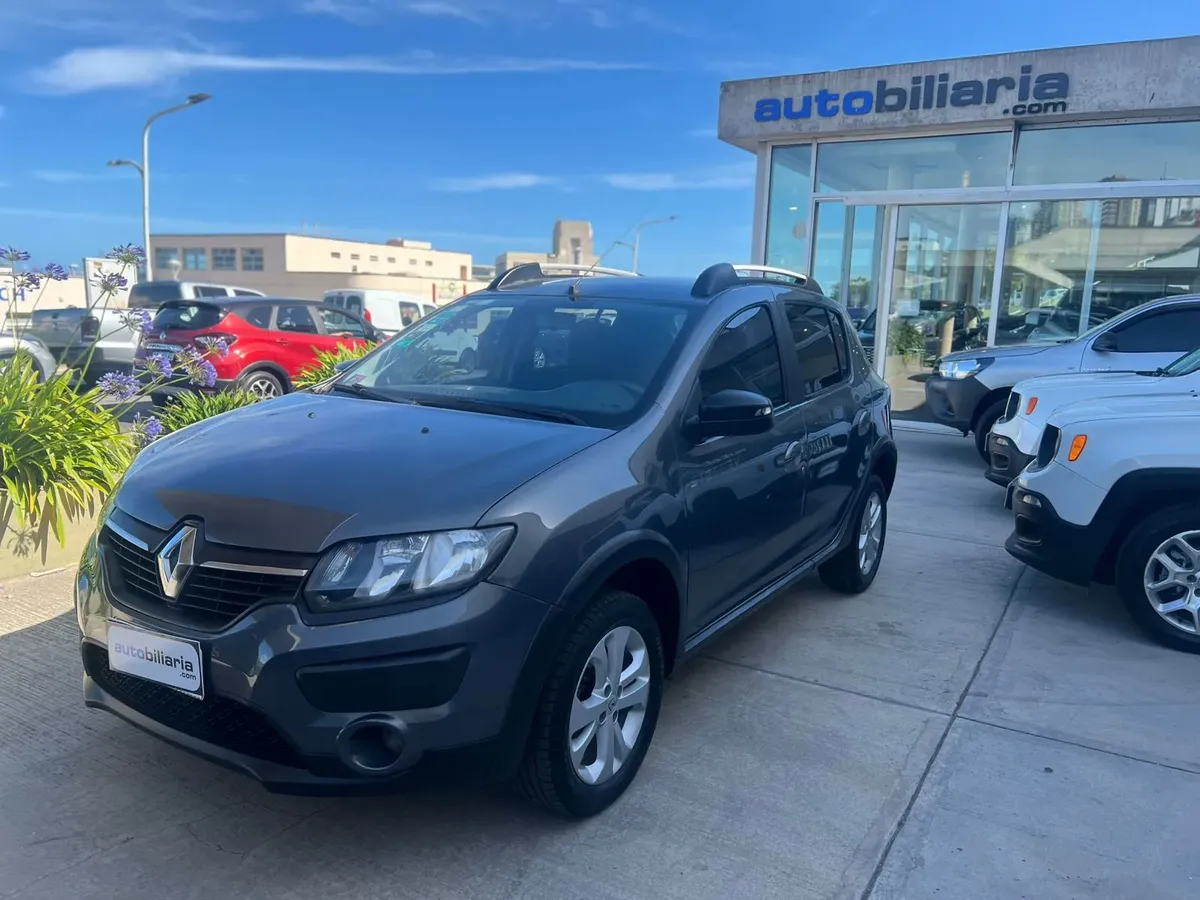 Renault Sandero Stepway 1.6 Privilege 105cv