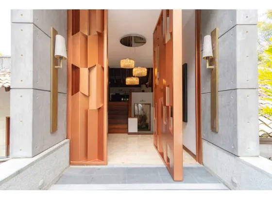 Se Alquila Casa En La Urbanización Alto Hatillo 3000m2 De Terreno