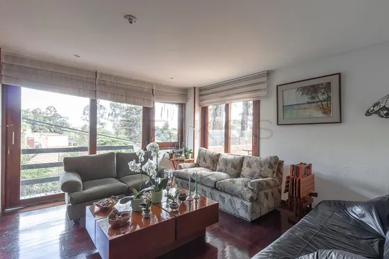 Casa En Venta En Bosque De Pinos-usaquén. Cod V4733