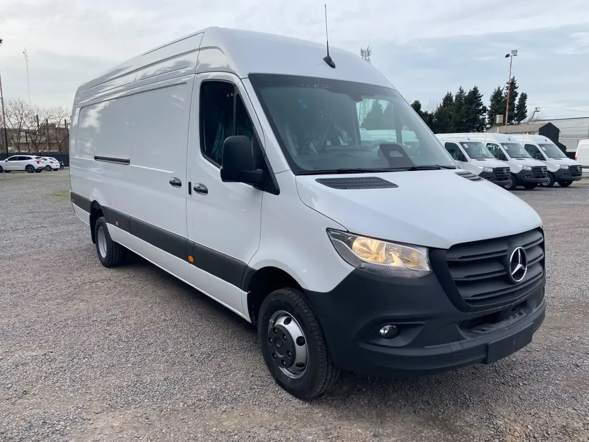 Mercedes-Benz Sprinter 517 CDI Panel Van 4325 XL TE V2