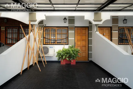 Casa Venta Villa Luzuriaga 4 Ambientes