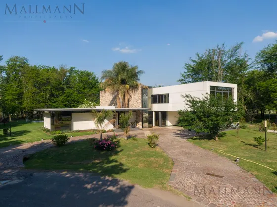 Venta Casa 8 Amb Vista Bosque En Estancias Del Pilar Golf