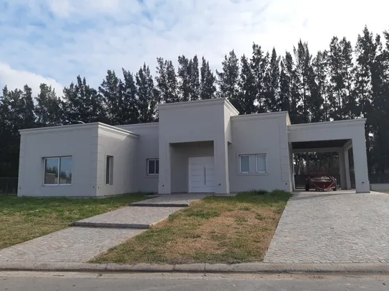 Alquiler Casa En Santa Ines Con Piscina