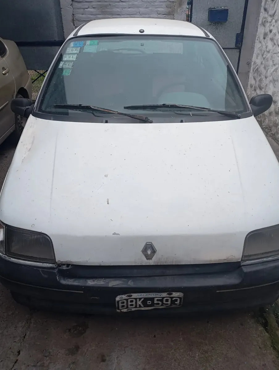 Renault Clio 1.6 Rn540458194799185921