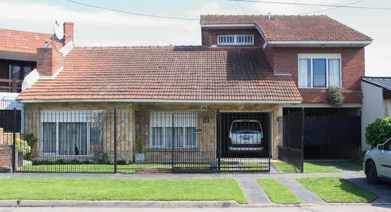 Chalet +duplex  3 Amb +monoambiente  De 2 Hasta 19 Personas Escríbame Por Wathsapp 