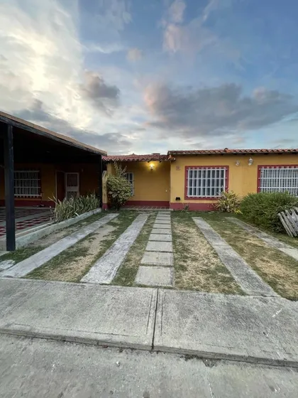 Alquilo Casa En Valle De Oro Primeros Conjuntos Rp