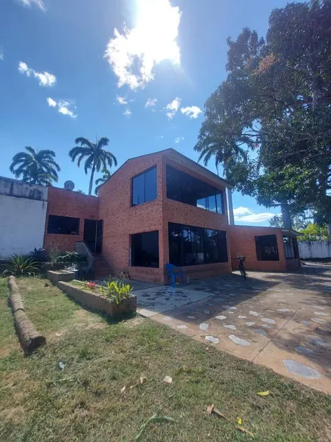 Casa Para Remodelar En Venta Urb Guataparo Calle Segura Y Cerrada Vm