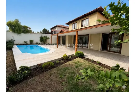 Casa En Arriendo Piedra Roja, Chicureo (dc)