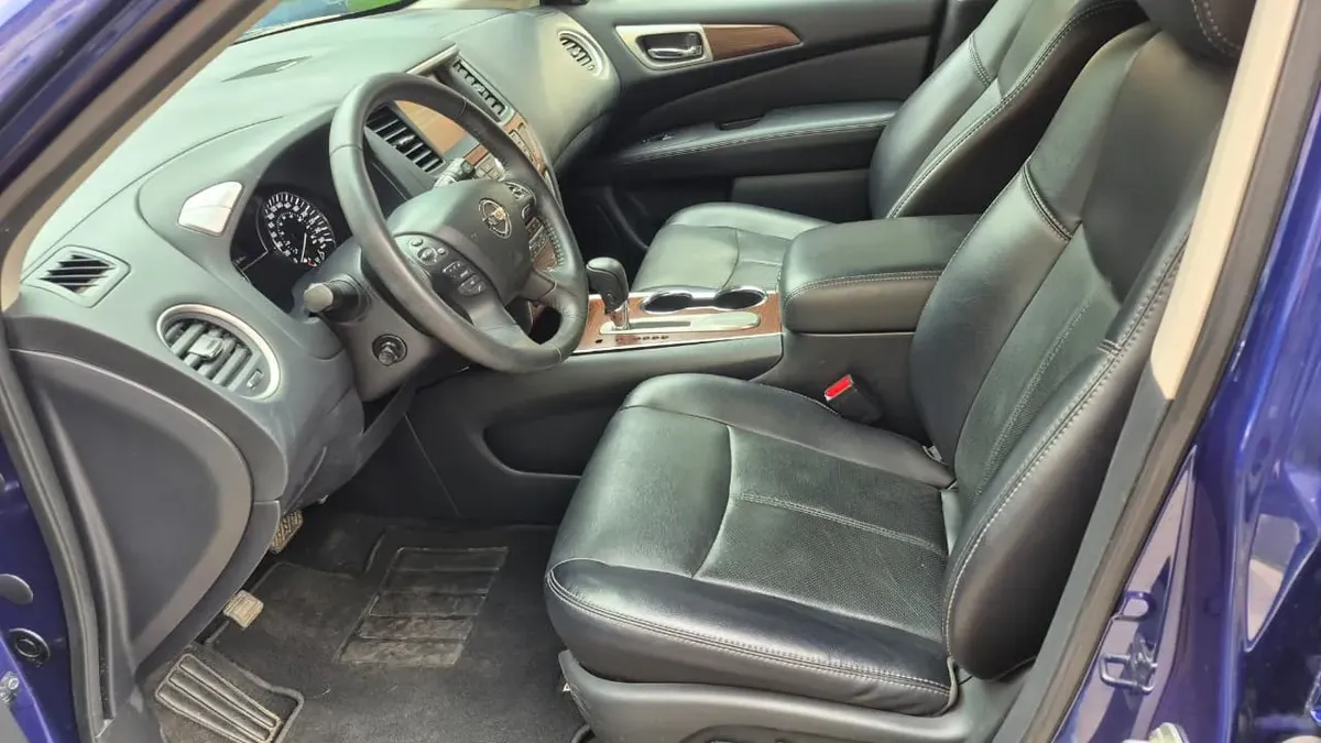 Nissan Pathfinder 3.5 Exclusive Cvt4496671144155648011