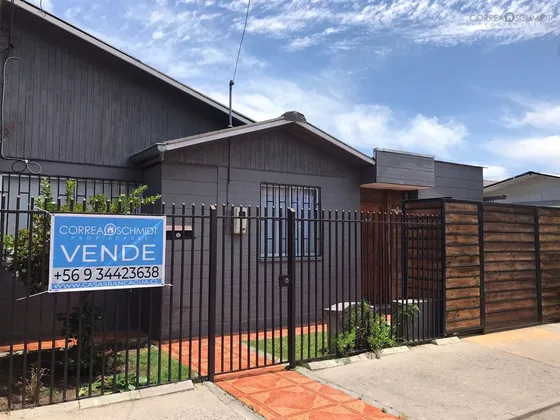 Casa En Venta De 5 Dorm. En Rancagua