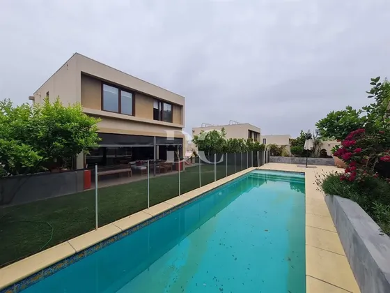 Casa En Venta De 3 Dorm. En Colina Chicureo Piedra Roja