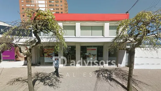 Local Comercial En 235 M2 - Los Ángeles 